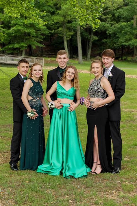 prom picture ideas|best prom photography poses images.